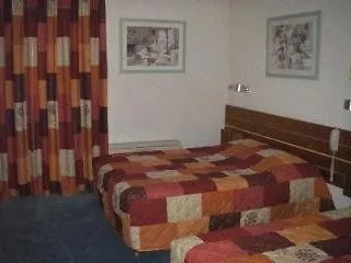 Hotel de la Baie Bandol 3*,