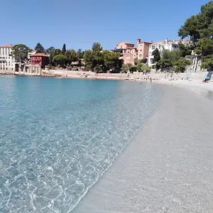 La Perle Bandolaise,wifi,clim,parking Gratuit,terrasse Vue Sur Mer Appartement